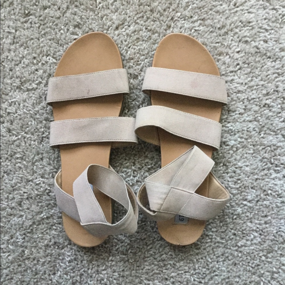 🔥🔥HOST PIC🔥🔥Bendy Sandals from Steve Madden